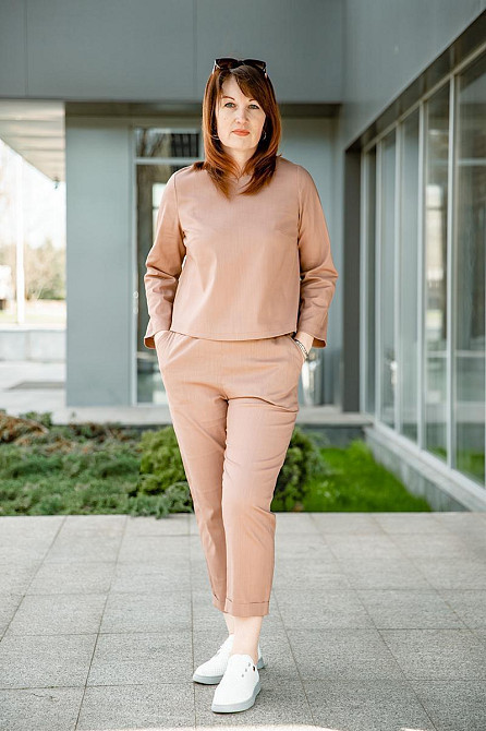 Костюм женский брючный, кофейный, лен стрейч ( комплект брюки + кофта ), топ Крохатушка одяг 48/50 Киев - изображение 1