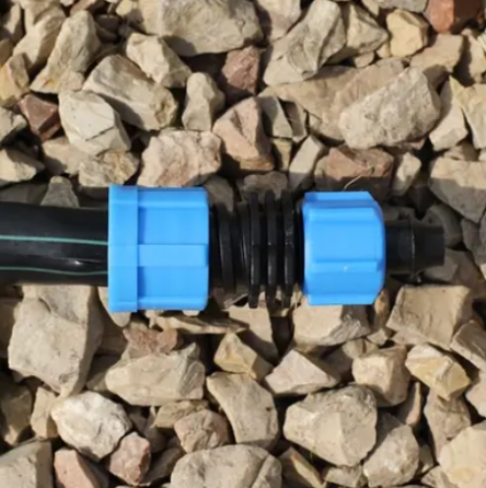 Стартер для стрічки крапельного поливу з піджимом  (50шт/уп) Дніпро