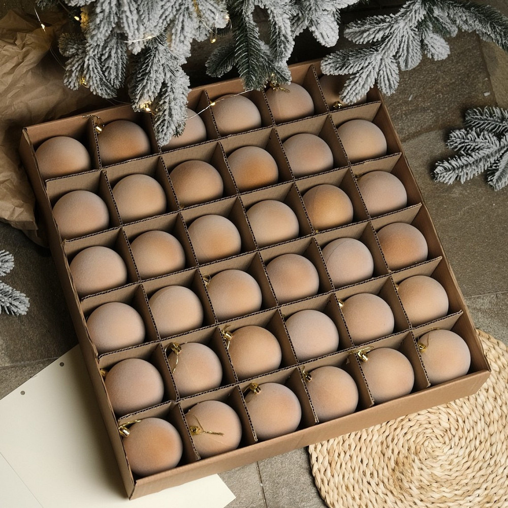 Набор новогодних игрушек на елку «Бархат» 18 шт D-8 см Бежевый елочные игрушки шарики украшения для елки Киев - изображение 1