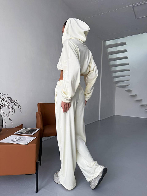 Жіночий велюровий костюм-двійка: худі на блискавці та штани Молочний, 46/48 Одеса - фото 6