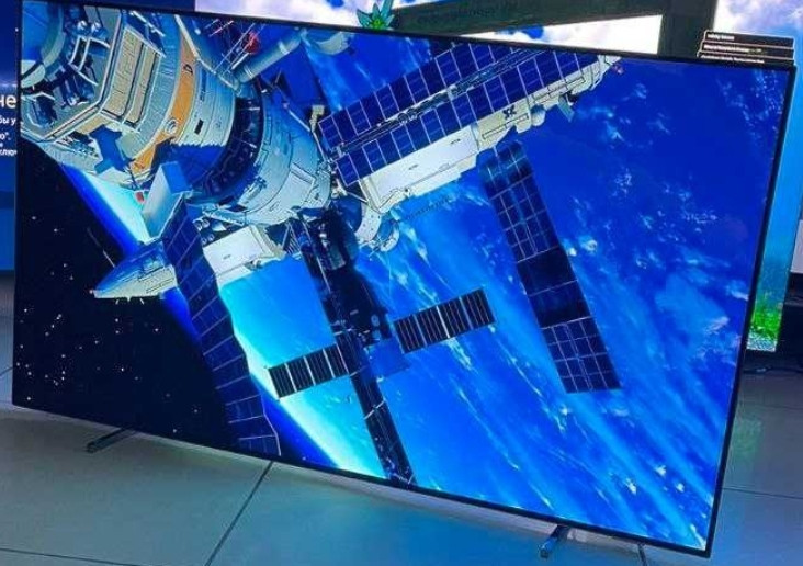 Телевизор: 55