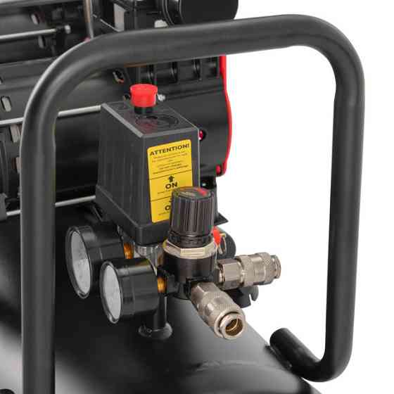 Компресор, 50 л, 2×1,5 кВт, 230 В, 8 атм, 400 л/хв, 1400 об/хв,  безмасляний, 4 циліндри, 68 дБ INTERTOOL PT-0037 Киев