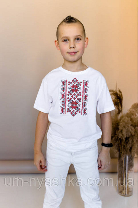 Вишиванка для хлопчиків "Оберіг" червона р.110-158 Кривий Ріг - фото 1