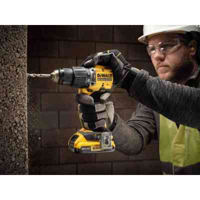 Шуруповерт DeWALT XR Li-Ion 18V 2x2Ah, 74 Нм, 0-450/0-1650 об/хв, 1.17 кг, TSTAK (DCD799D2T) Вінниця