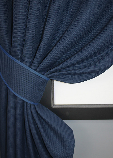 Комплект коротких штор VR-Textil Льон-блекаут Льон Мішковина № 1360ш Темно-синій 130х170см 2 шт (35-0104) Київ - фото 4