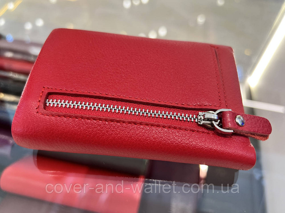 Маленький жіночий гаманець потрійного складання з натуральної червоної шкіри  Helen Verde 009 Київ - фото 6