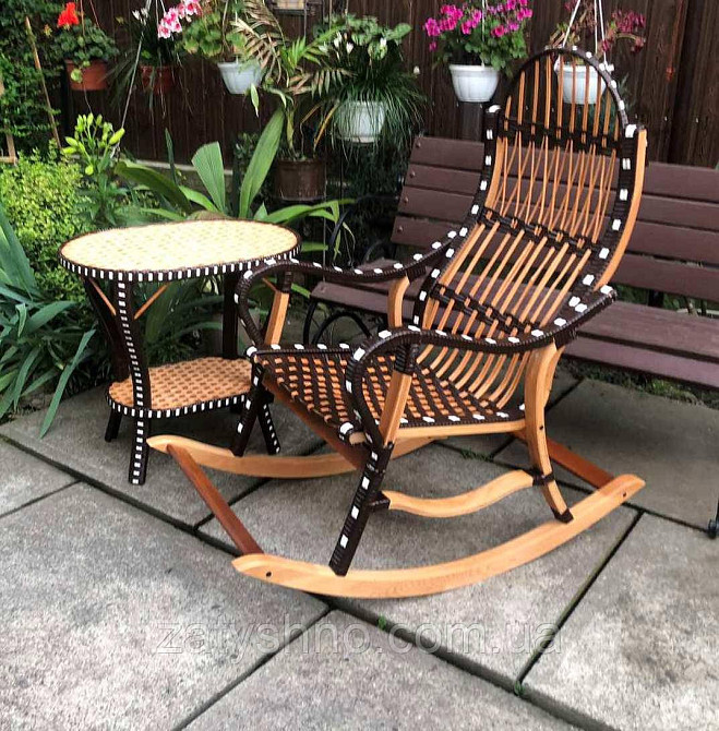 Плетеное кресло качалка с журнальным столом Киев - изображение 1