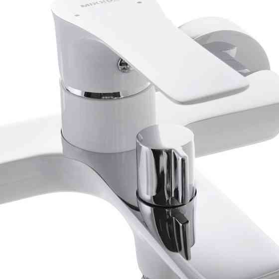 Змішувач для ванни з коротким виливом Mixxus Premium Eva 009 Euro Білий   ( MI5811 ) 22708 Харків