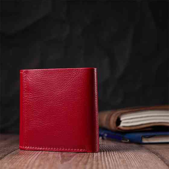 Яркий женский кошелек из глянцевой натуральной кожи GRANDE PELLE 16815 Красный Киев