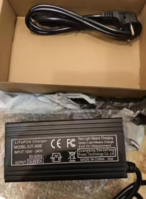 Зарядний пристрій 14.6V 20A для літійзалізофосфатних акумуляторів. Харків - фото 1