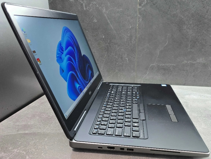 Мощный Ноутбук Dell 17.3