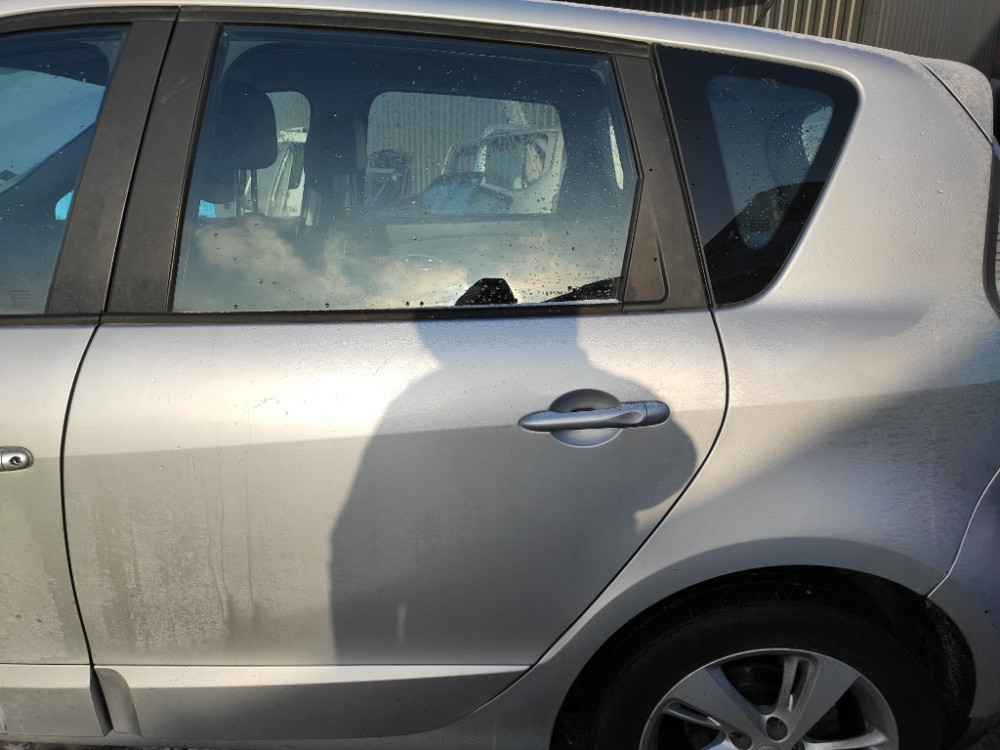 Двері задні Renault Scenic III 2009-2016 Ковель - фото 6