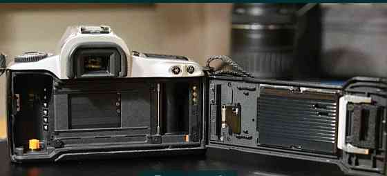 Фотоаппарат Canon EOS 300 (date) + Canon EF 28-90mm + Canon EF 90-300mm. Киев