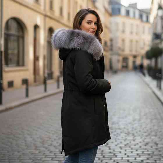 Парка жіноча з хутром блюфрост Чорний р54 75см Харків