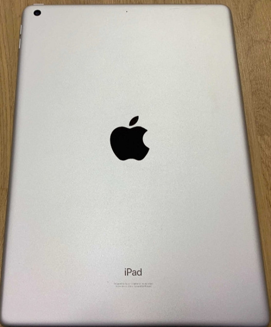 Планшет Apple iPad 9 10.2