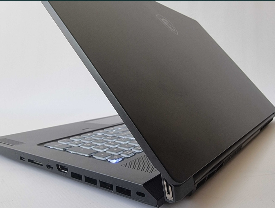 MSI Greator 17 i7 11800H/RTX3080 16Gb/ RAM16GB/SSD1TB/UHD Киев - изображение 7