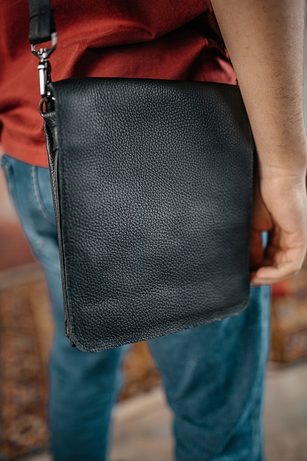 Мужская барсетка с клапаном, черная сумка через плечо из натуральной кожи, классический мессенджерMasterSem Киев - изображение 7