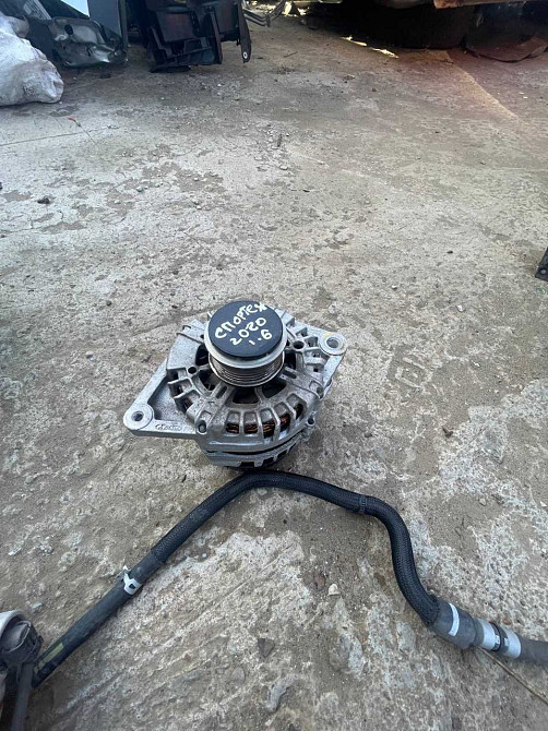 Оригінальний генератор на Hyundai Accent 2011-2021 Київ - фото 1