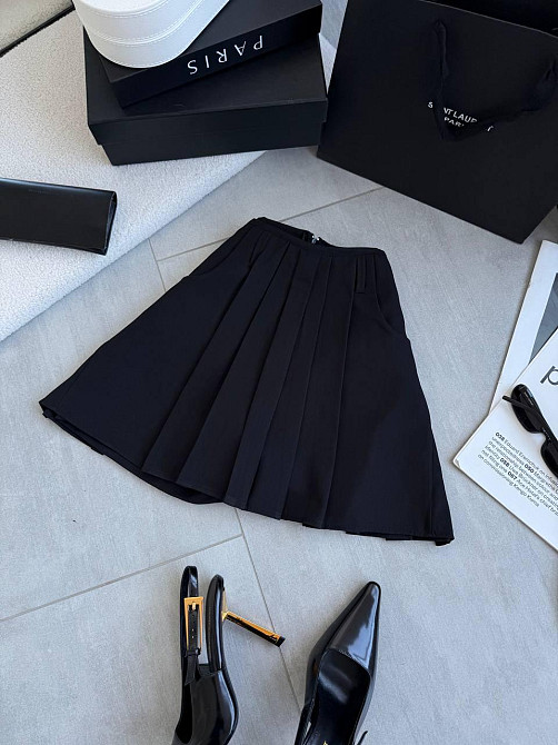 Женская базовая короткая юбка-шорты турецкая костюмка Черный, 44/46 Одесса - изображение 1