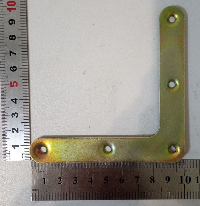 Кутник віконний в жовтому оцинку 100х100 мм Киев - изображение 1