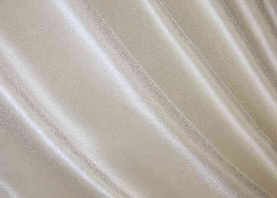 Комплект готових штор VR-Textil ANZIO № 1466ш Бежевий з золотистим 140х270 см 2 шт (39-132) Київ