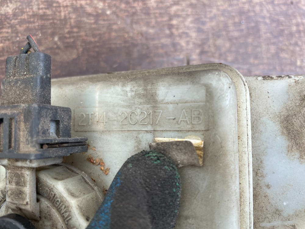 Бачок головного гальмівного циліндра Ford Connect 1.8 tdci 2002-2012 (2T14-2C217-AB) Ковель - фото 2
