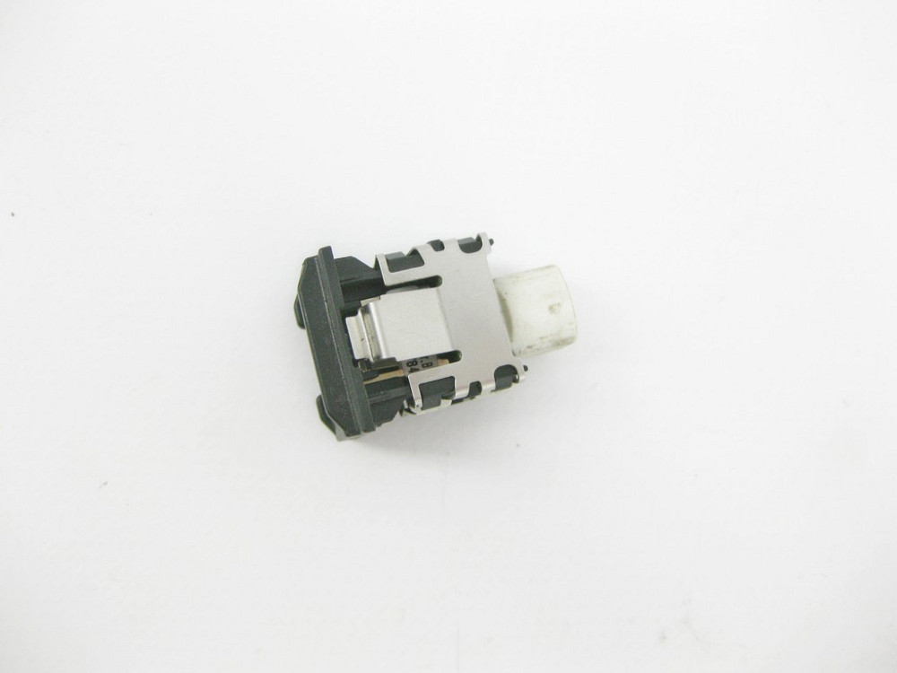 Mercedes-Benz  A2218200087 Штекер USB S-Class W221 CL C216 Одеса - фото 1