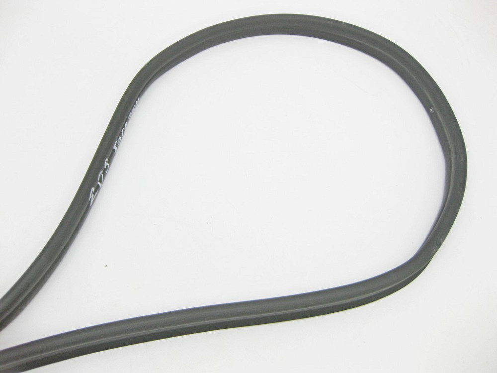 Mercedes-Benz  A2097500698 Ущільнювальна гумка кришки багажника CLK C209 Одесса - изображение 6