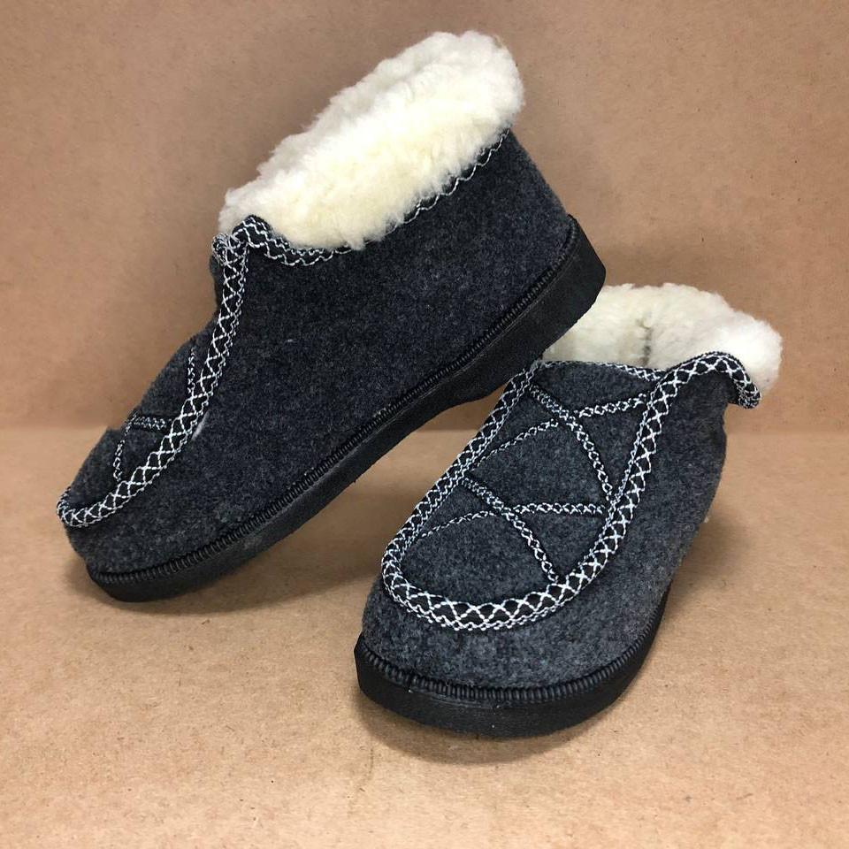 Галоши на меху, Суконные зимние бурки, Дутики женские болоновые, Женские дутики водонепроницаемые OM-31 Львов - изображение 9