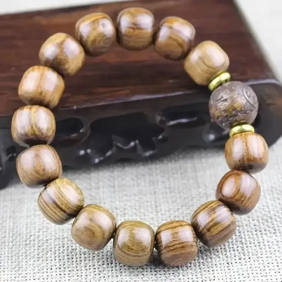 Мужской браслет из сандалового дерева – натуральные деревянные бусины, стильный аксессуар Киев