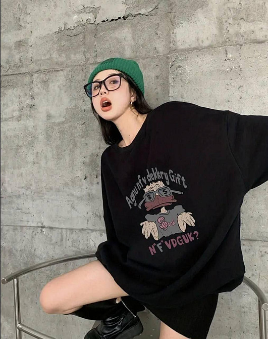 Жіночий утеплений оверсайз світшот із креативним принтом тринитка на флісі Одеса - фото 3