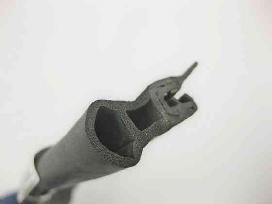 Mercedes-Benz  A2046280998 Середній ущільнювач на перегородці моторного щита C-Class W204 E-Class C207 Одесса