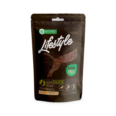 Ласощі для котів Nature's Protection Lifestyle snack for cats mini duck dices 75 г (SNK46146) Вінниця - фото 1