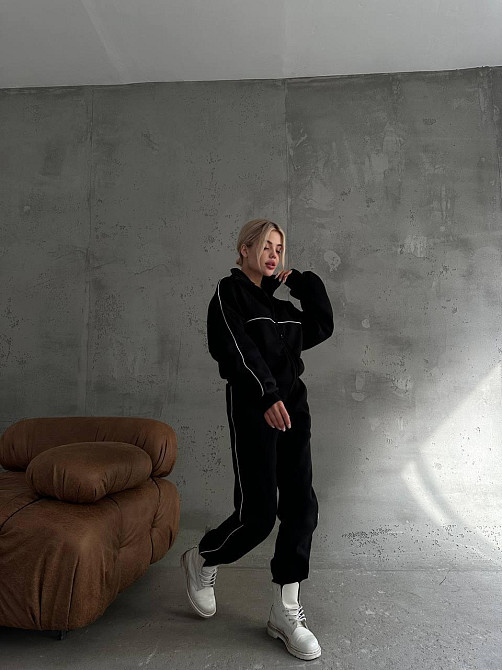 Жіночий теплий прогулянковий костюм: кофта та штани тринитка на флісі Чорний, 48/50 Одеса - фото 9