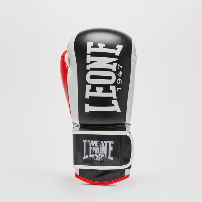 Боксерські рукавиці Leone GN333 LOGO WACS Black 16 унцій (капу в комплекті) Кам'янське - фото 4