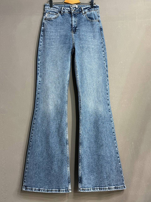 Джинсы женские Mikaletta 13352 Flare клеш от колена стрейчевые голубые, голубой, 31, 31, 85 см, 109 см Киев - изображение 14