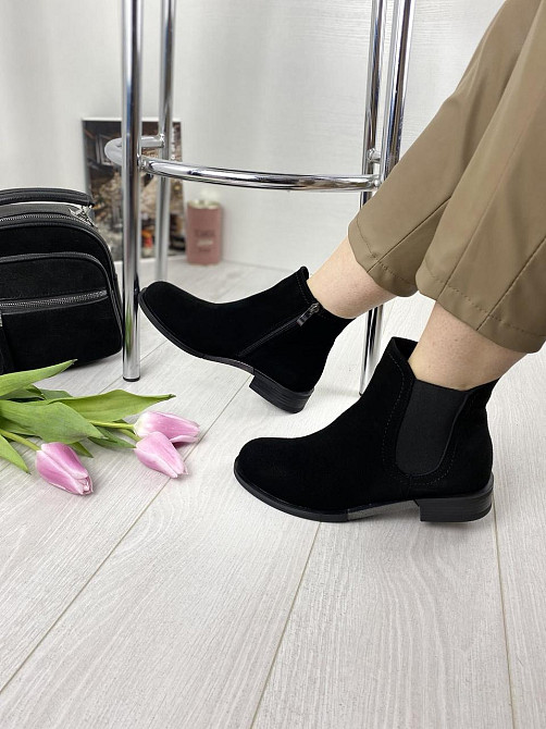 Vesna Жіночі черевики VESNA чорні натуральна замша 37р.-24см 39р.-25,5см (1075) 39 Коломыя - изображение 1