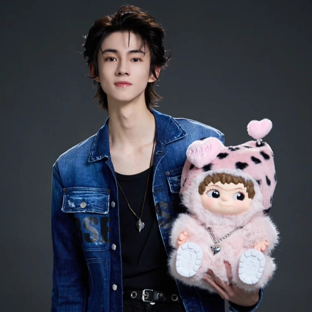 М'яка іграшка лімітована POP TOP Letsvan серії Wakuku - Янгол 800% (37 см) Дніпро - фото 8