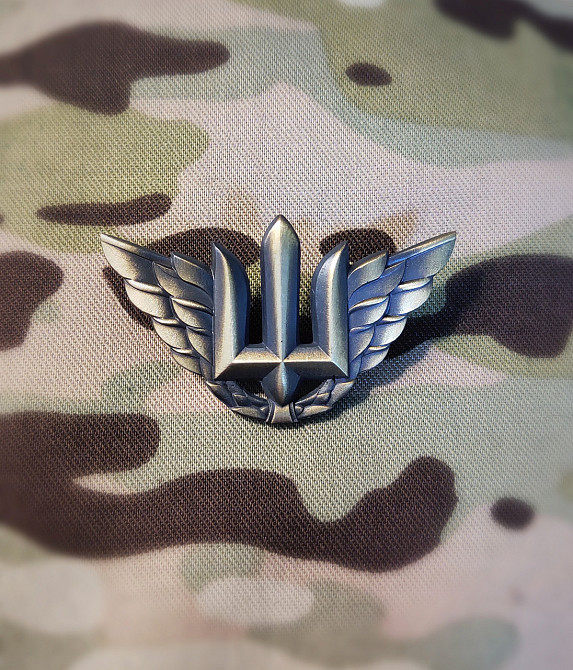 Беретний знак військово-повітряних сил України/ Кокарда повітряних сил металева Запоріжжя - фото 4