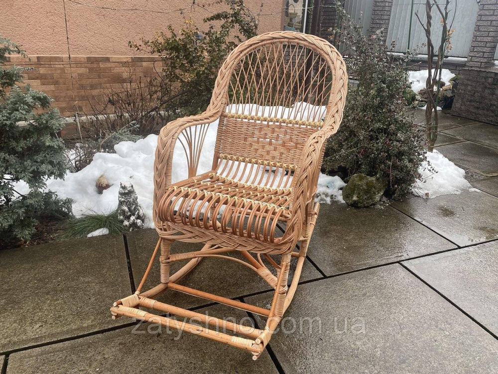Крісло-гойдалка плетена з підставкою для ніг Київ - фото 9