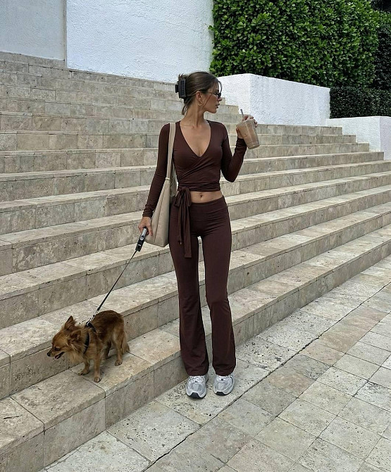 Жіночий базовий костюм-двійка натуральна щільна віскоза Шоколад Одеса - фото 1