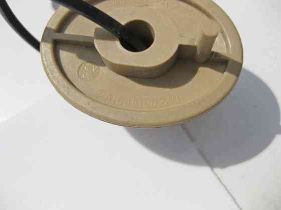 Mercedes-Benz  A1648100240 8K67 Пластиковий гачок кріплення багажу бежевий ML GLE GL GLS Одесса