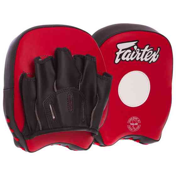 Лапа вигнута для боксу та єдиноборств FAIRTEX FMV14 розмір 19x17x5 см 2 шт. кольори в асортименті Лапи, маківари ручні Київ