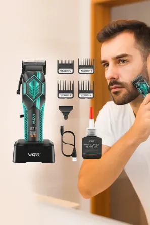 Професійна машинка для стрижки VGR V-119 Green: BLDC-мотор 8000 об/хв, кераміка + DLC, 2500 мА·год та USB-C база Одеса