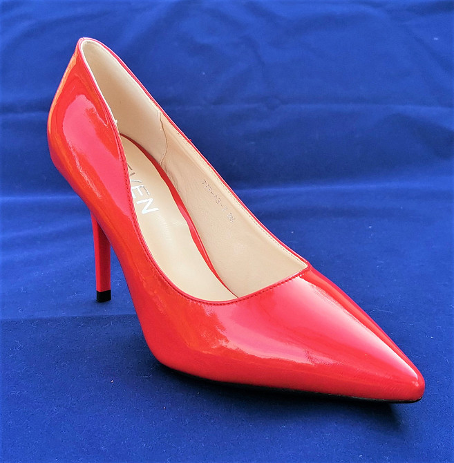 Жіночі Червоні Туфлі на Каблуку Шпильке Лакові Класичні Лодочки (розміри: 36) — 3-7 Дніпро - фото 3
