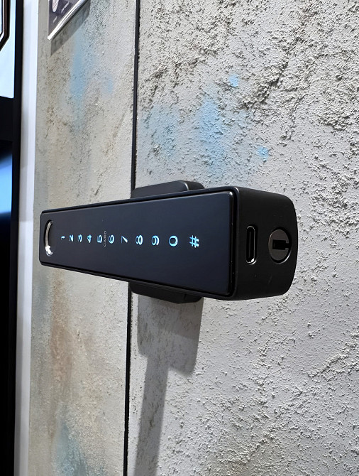 PES Hand 2 чорний розумний біометричний замок для дверей Київ - фото 10