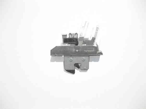 Mercedes-Benz  A2119200172 Лівий замок відкидної спинки заднього сидіння без ручки E-Class W211 Одесса