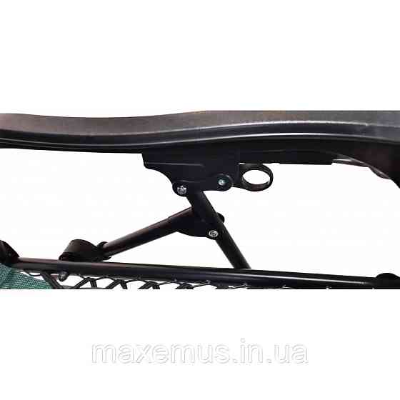 Шезлонг лежак раскладной с козырьком садовое кресло Bonro SP-167A для сада и дома отдыха на природе зеленый Мостиска