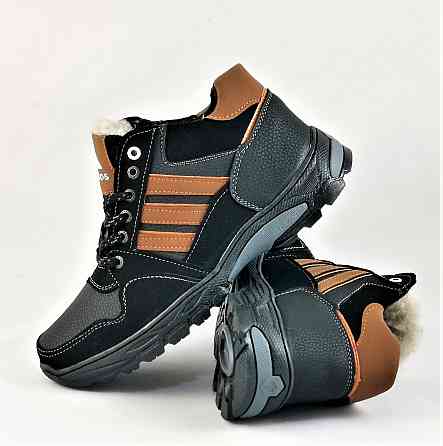 Зимние Кроссовки Adidas Мужские Ботинки с Мехом Чёрные Адидас (размеры: 40,41) Видео Обзор Днепр