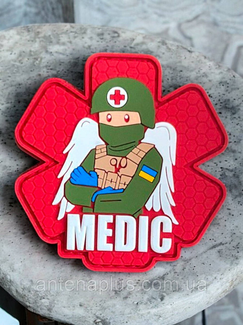 «Medic» красный шеврон \ патч Киев - изображение 1